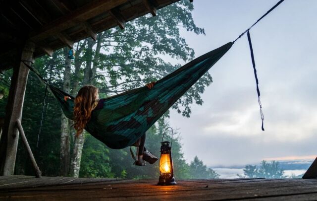 Kick back -- it's #nationalhammockday! There's no better time to grab your @enohammocks and find the perfect view to relax. #enoday 

@enohammocks are #madebymountainslovedbylocals!

📸: @appalachian_adventure_company

#madexmtns #hammock #hammockday #ncoutdoors #outdoornc #wncoutdoors #outdoorindustry #outdoorgear #wnc #wncmountains #wncoutside